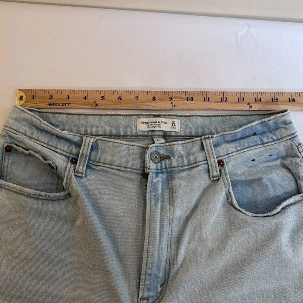 Abercrombie & Fitch The 90s Straight Ultra High Rise Carpenter Jeans Blue 32/14 - Picture 2 of 6